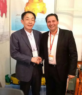 萊州市立圣機械有限公司主要生產(chǎn)拋光磨頭，大理石磨頭，荔枝面機，歡迎合作