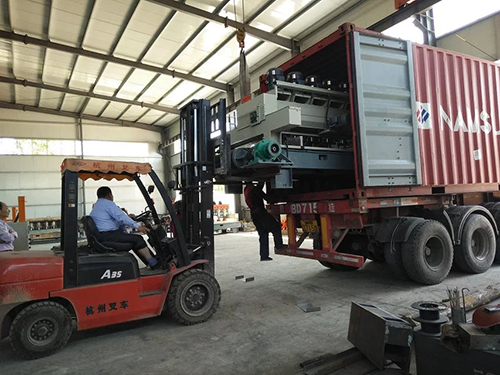 佳圣機(jī)械裝車